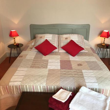 Couleurs De Camargue Bed & Breakfast Beauvoisin  Luaran gambar