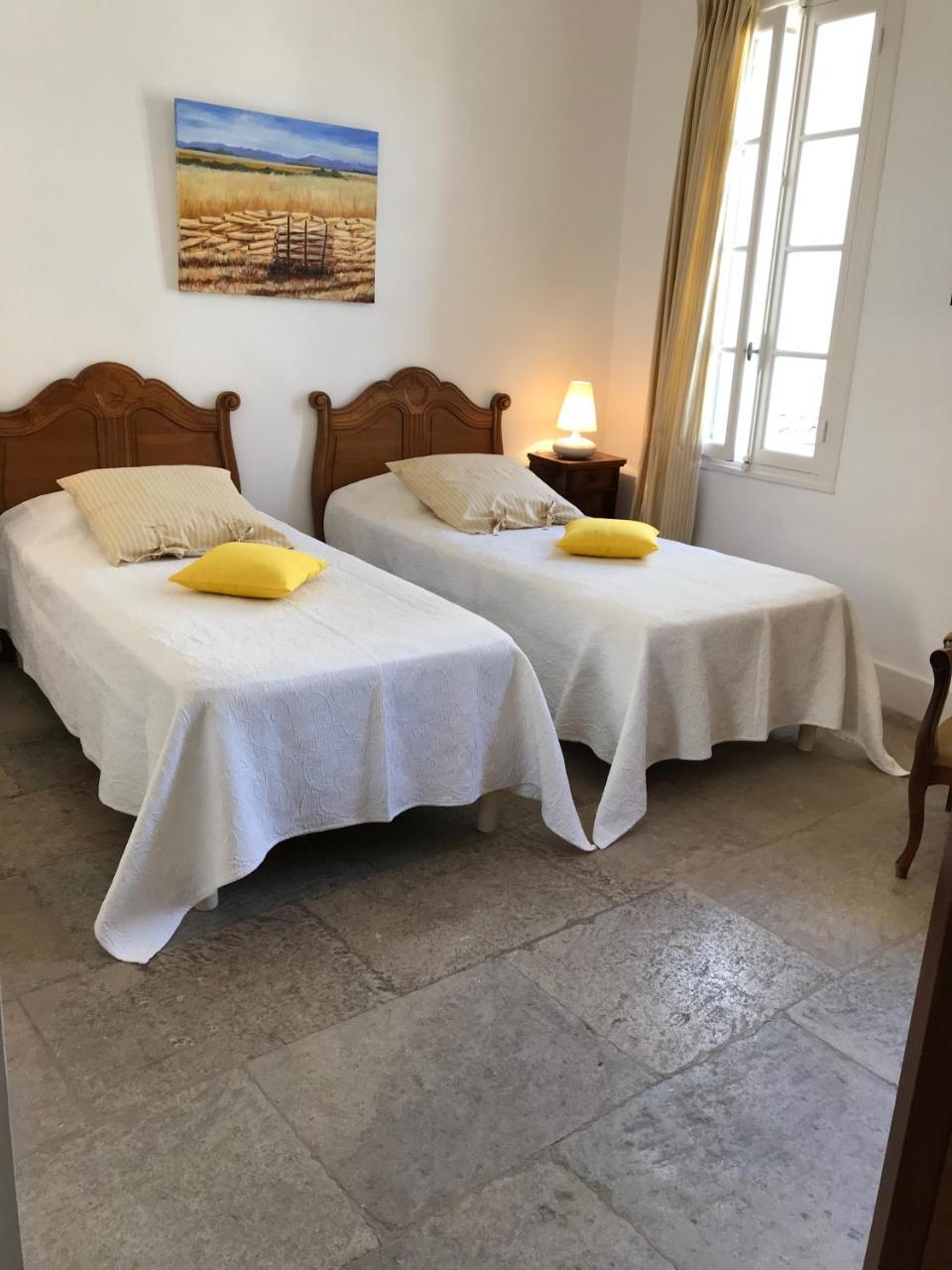 Couleurs De Camargue Bed & Breakfast Beauvoisin  Luaran gambar